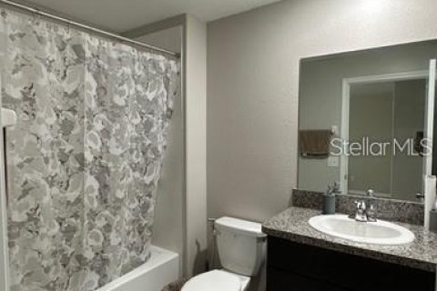 Touwnhouse à louer à New Port Richey, Floride: 3 chambres, 154.78 m2 № 2101444 - photo 13