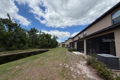 Touwnhouse à louer à New Port Richey, Floride: 3 chambres, 154.78 m2 № 2101444 - photo 17