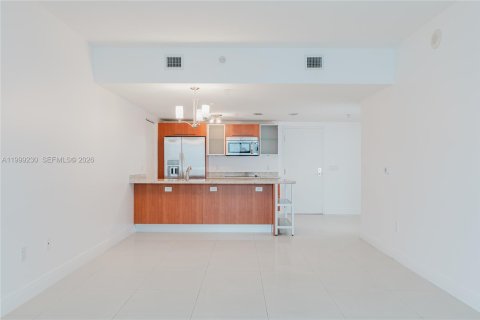 Appartement à louer à Miami, Floride: 1 chambre, 83.52 m2 № 2256332 - photo 4