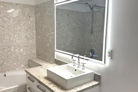 Appartement à louer à Miami, Floride: 1 chambre, 83.52 m2 № 2256332 - photo 19