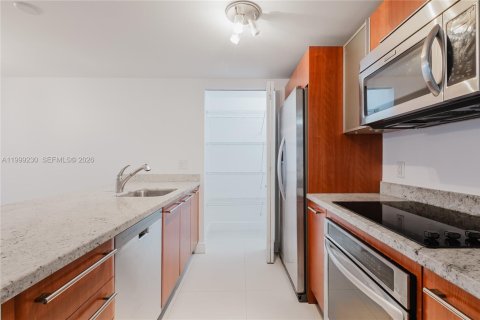 Appartement à louer à Miami, Floride: 1 chambre, 83.52 m2 № 2256332 - photo 6