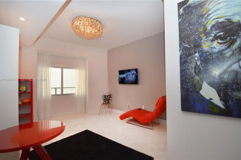 Copropriété à louer à Miami, Floride: 3 chambres, 253.72 m2 № 2056063 - photo 27