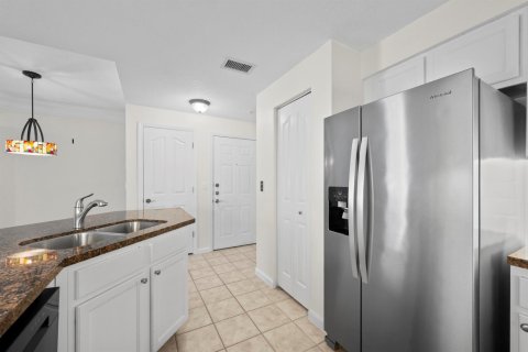 Condo in Jupiter, Florida, 3 bedrooms  № 2086559 - photo 8