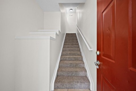 Condo in Jupiter, Florida, 3 bedrooms  № 2086559 - photo 5