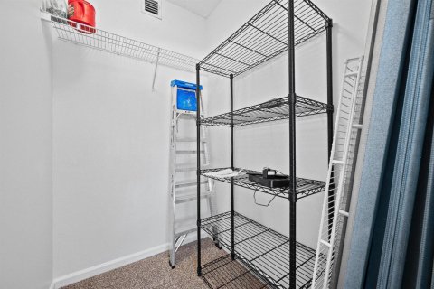 Condo in Jupiter, Florida, 3 bedrooms  № 2086559 - photo 23