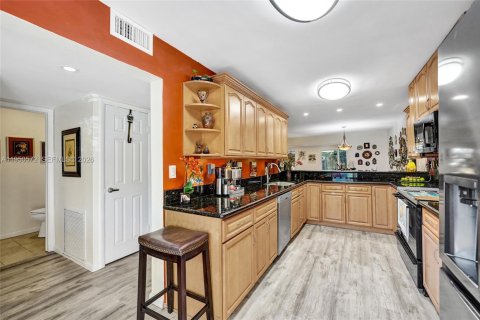 Copropriété à vendre à Hollywood, Floride: 4 chambres, 155.15 m2 № 2006816 - photo 29