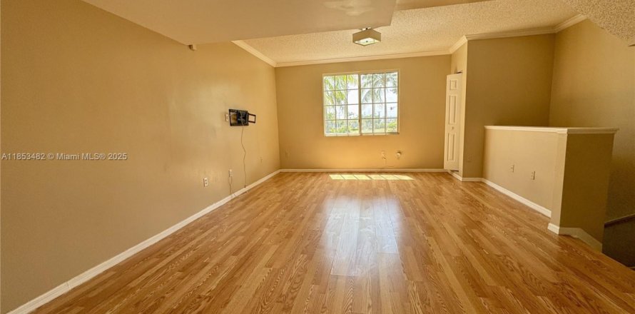 Condo à Aventura, Floride, 2 chambres № 1875593