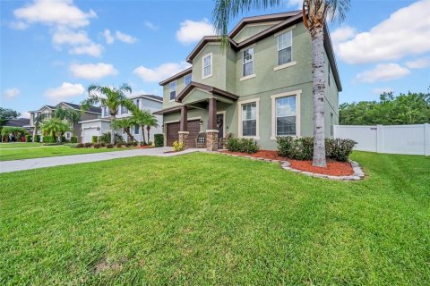 House in Plant City, Florida 4 bedrooms, 255.3 sq.m. № 1888630 - photo 4