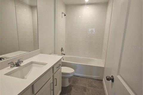 Townhouse in Orlando, Florida 3 bedrooms, 151.15 sq.m. № 2222182 - photo 18