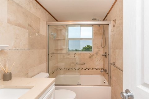 Condominio en venta en Hollywood, Florida, 1 dormitorio, 55.46 m2 № 1864495 - foto 20
