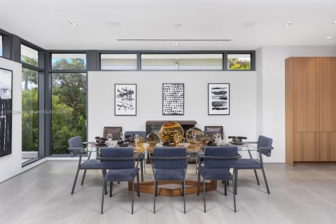 Снять в аренду виллу или дом в Форт-Лодердейл, Флорида 6 спален, 608.05м2, № 2015325 - фото 13