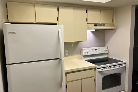 Copropriété à louer à Tampa, Floride: 2 chambres, 75.99 m2 № 1835441 - photo 14