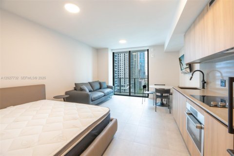 Condo in Miami, Florida № 2279336 - photo 2