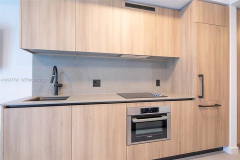 Condo in Miami, Florida № 2279336 - photo 9