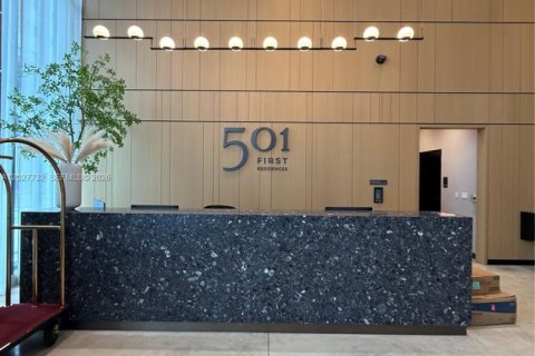 Condo in Miami, Florida № 2279336 - photo 16