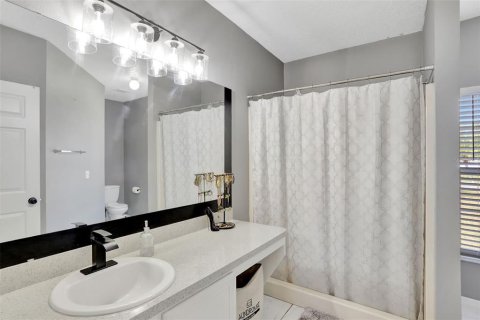 House in Kissimmee, Florida 3 bedrooms, 128.48 sq.m. № 1908552 - photo 16