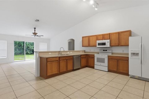 Casa en venta en Homosassa, Florida, 4 dormitorios, 199.18 m2 № 2199889 - foto 16