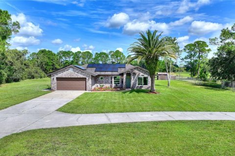 Villa ou maison à vendre à Mims, Floride: 3 chambres, 155.61 m2 № 2334291 - photo 2