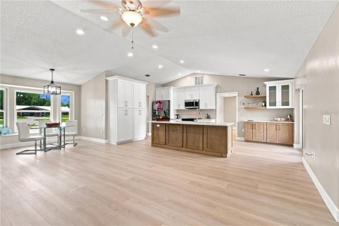 Villa ou maison à vendre à Mims, Floride: 3 chambres, 155.61 m2 № 2334291 - photo 7