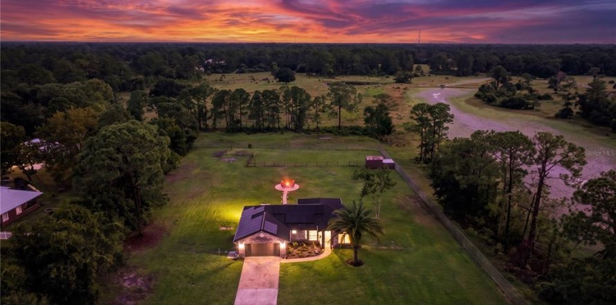 Villa ou maison à Mims, Floride 3 chambres, 155.61 m2 № 2334291
