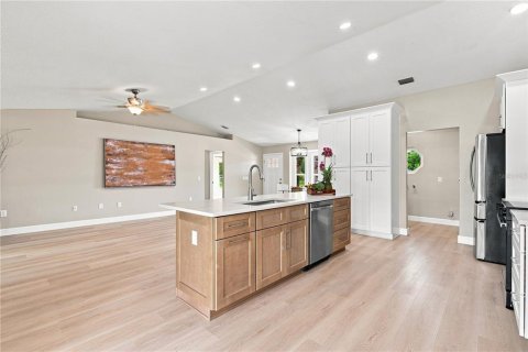 Villa ou maison à vendre à Mims, Floride: 3 chambres, 155.61 m2 № 2334291 - photo 15