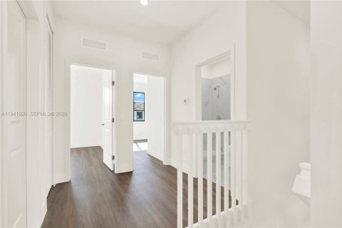 Townhouse in Homestead, Florida 3 bedrooms, 144.74 sq.m. № 1998088 - photo 19