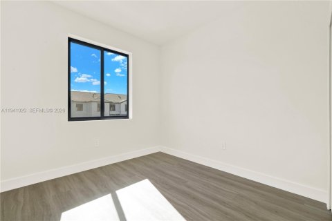 Townhouse in Homestead, Florida 3 bedrooms, 144.74 sq.m. № 1998088 - photo 29