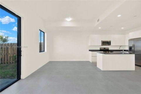 Townhouse in Homestead, Florida 3 bedrooms, 144.74 sq.m. № 1998088 - photo 8