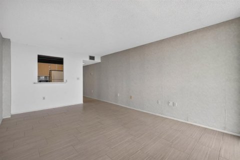 Copropriété à vendre à Daytona Beach, Floride: 1 chambre, 76.37 m2 № 2149529 - photo 7