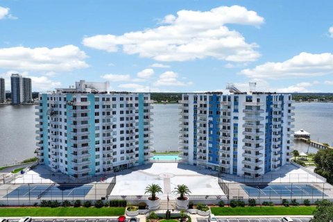 Copropriété à vendre à Daytona Beach, Floride: 1 chambre, 76.37 m2 № 2149529 - photo 29