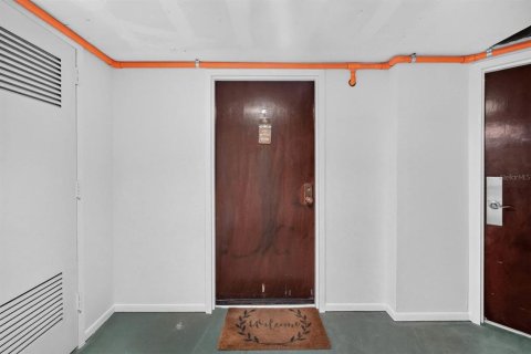 Copropriété à vendre à Daytona Beach, Floride: 1 chambre, 76.37 m2 № 2149529 - photo 3