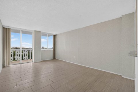Copropriété à vendre à Daytona Beach, Floride: 1 chambre, 76.37 m2 № 2149529 - photo 6