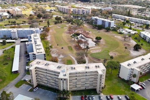 Condominio en venta en Bradenton, Florida, 2 dormitorios, 78.04 m2 № 2115042 - foto 26
