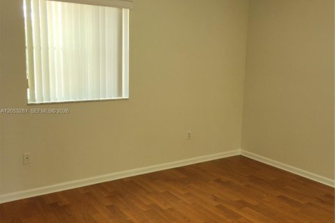 Touwnhouse à louer à Miramar, Floride: 3 chambres, 121.33 m2 № 2188573 - photo 9