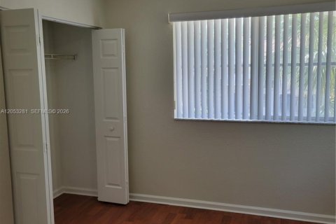 Touwnhouse à louer à Miramar, Floride: 3 chambres, 121.33 m2 № 2188573 - photo 13