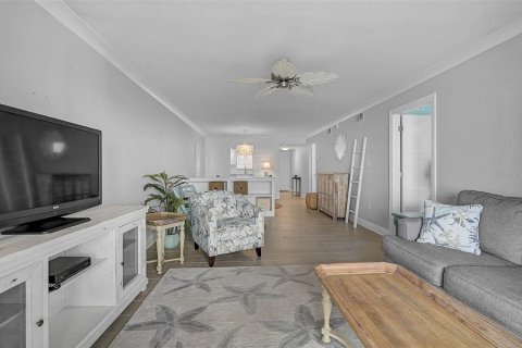Купить кондоминиум в Брейдентон, Флорида 6 комнат, 106.28м2, № 2237263 - фото 13
