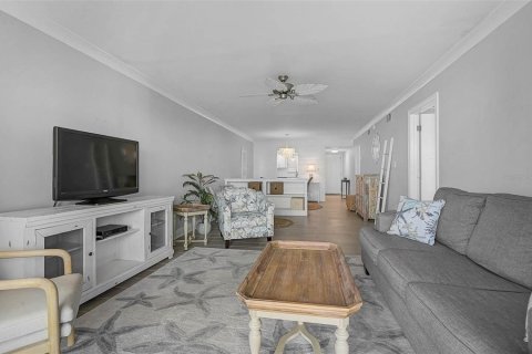 Купить кондоминиум в Брейдентон, Флорида 6 комнат, 106.28м2, № 2237263 - фото 23