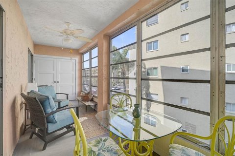 Купить кондоминиум в Брейдентон, Флорида 6 комнат, 106.28м2, № 2237263 - фото 26