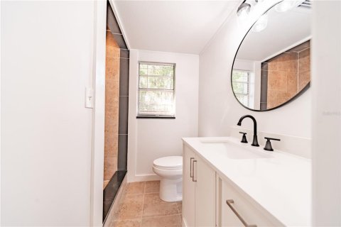 Casa en venta en Deltona, Florida, 5 dormitorios, 206.8 m2 № 1883282 - foto 21