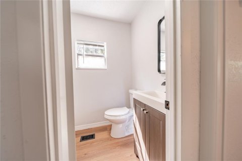 Casa en venta en Deltona, Florida, 5 dormitorios, 206.8 m2 № 1883282 - foto 25