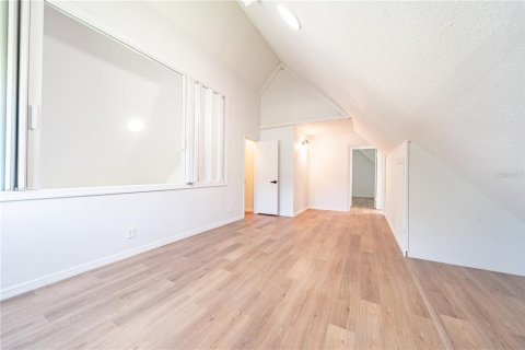 Casa en venta en Deltona, Florida, 5 dormitorios, 206.8 m2 № 1883282 - foto 23