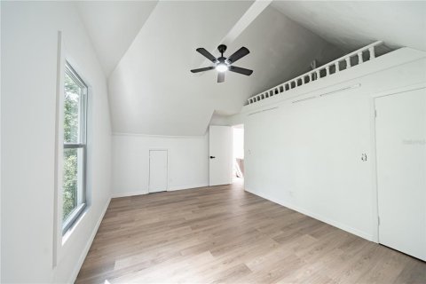 Casa en venta en Deltona, Florida, 5 dormitorios, 206.8 m2 № 1883282 - foto 26