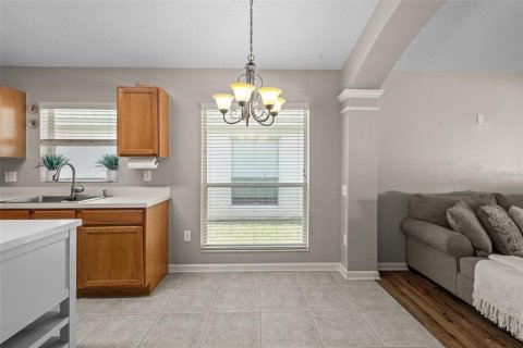 House in Wesley Chapel, Florida 4 bedrooms, 181.72 sq.m. № 1689730 - photo 13