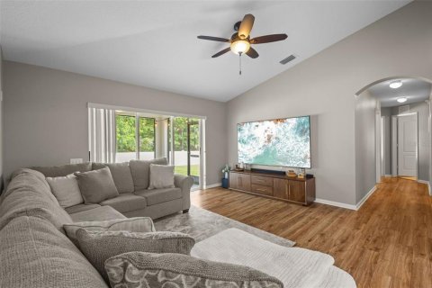 House in Wesley Chapel, Florida 4 bedrooms, 181.72 sq.m. № 1689730 - photo 14