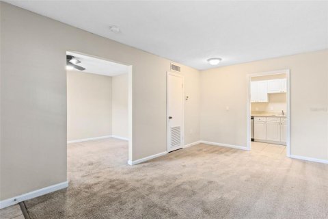 Copropriété à vendre à Maitland, Floride: 1 chambre, 51.1 m2 № 1906530 - photo 6