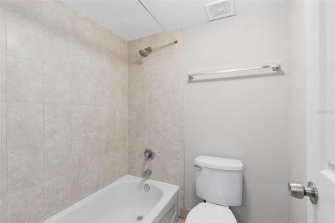 Copropriété à vendre à Maitland, Floride: 1 chambre, 51.1 m2 № 1906530 - photo 15
