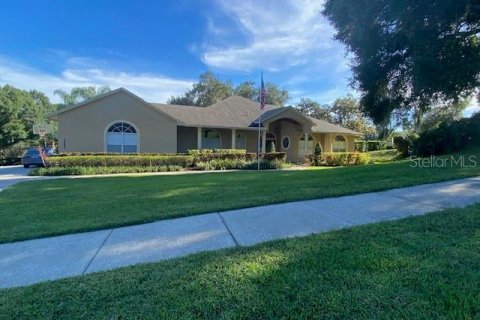 Villa ou maison à vendre à Clermont, Floride: 4 chambres, 269.42 m2 № 2121098 - photo 4