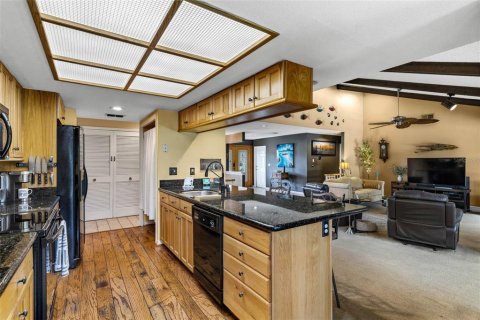 Casa en venta en Palm Harbor, Florida, 3 dormitorios, 192.12 m2 № 2384333 - foto 11