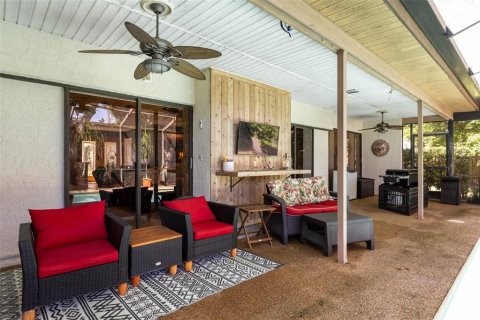 Casa en venta en Palm Harbor, Florida, 3 dormitorios, 192.12 m2 № 2384333 - foto 21