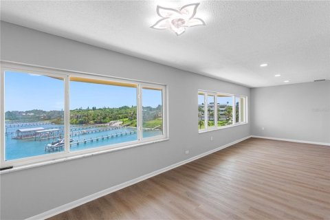 Condominio en venta en Belleair Bluffs, Florida, 2 dormitorios, 146.79 m2 № 2151446 - foto 24